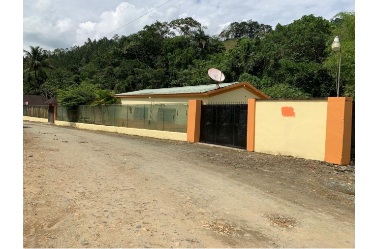 Villa Rio Zumbador, Piedra Blanca